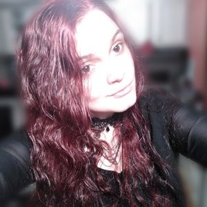 Meet your Posher, Juliet